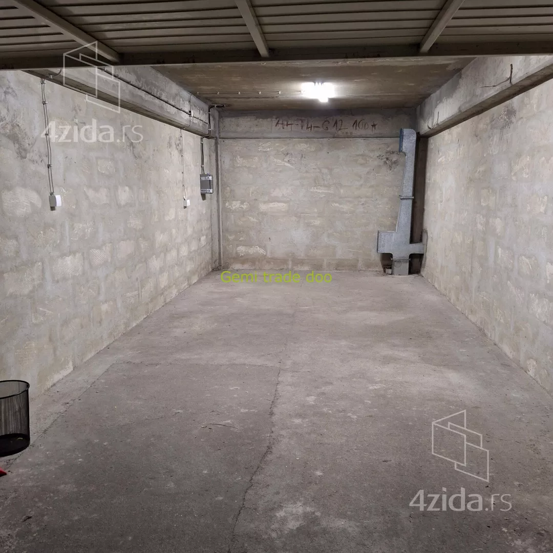 Garaža | 4zida