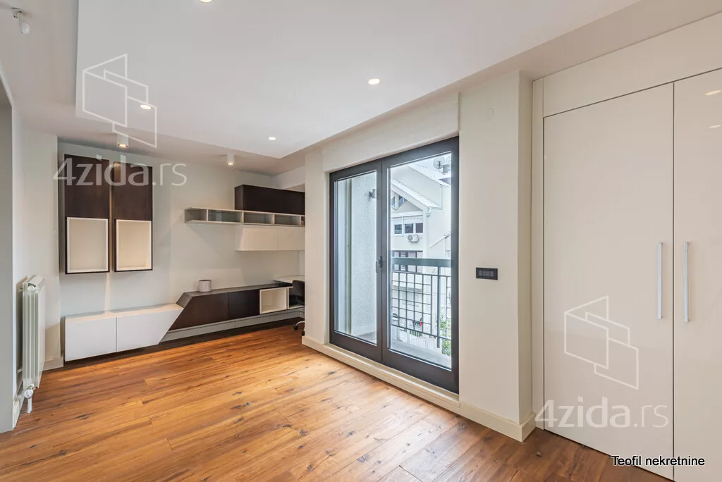 4-etažna kuća | 4zida