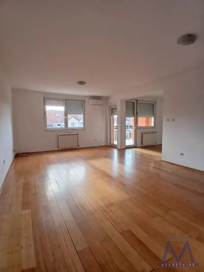 Bulevar Oslobođenja | 4zida.rs