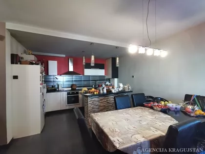 Centar preko Lepenice | 4zida.rs