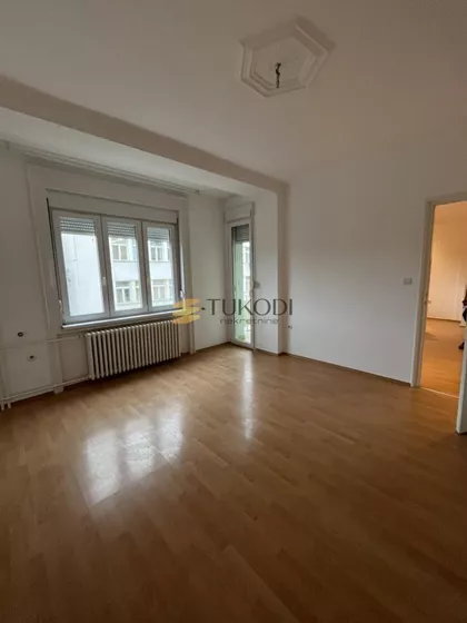 VOJVODE PUTNIKA | 4zida.rs