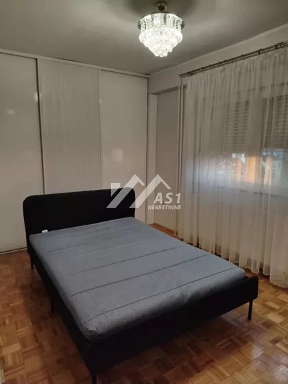 Novosadskog sajma | 4zida.rs