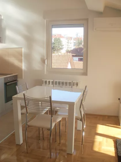 Straška Pindžura 21 | 4zida.rs