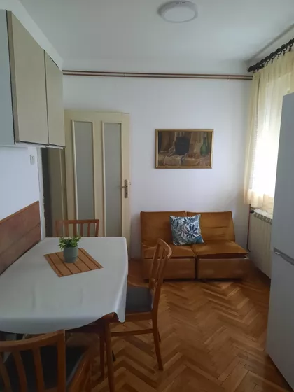 Banovo Brdo | 4zida.rs