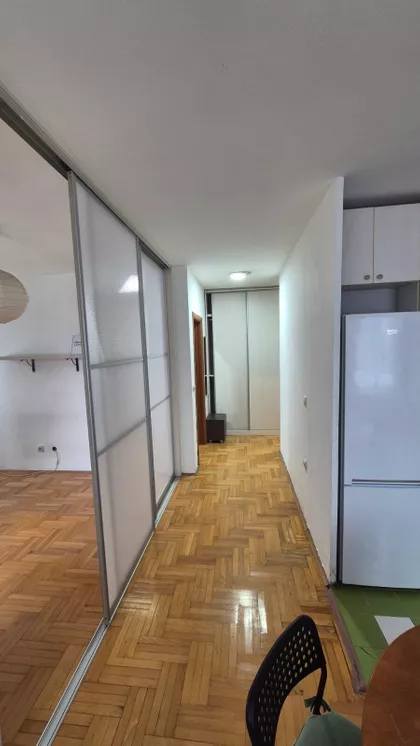 Vojvode Vlahovića Voždovac | 4zida.rs