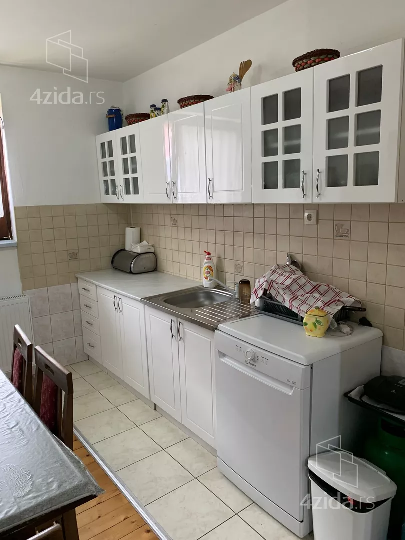 3-etažna kuća | 4zida