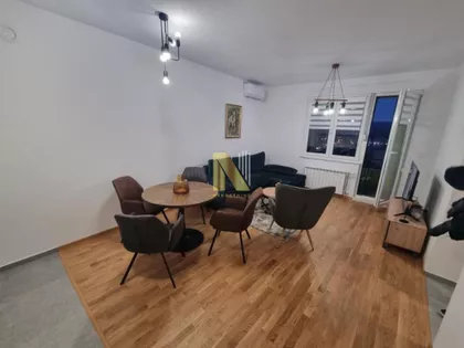 Adamovićevo Naselje | 4zida.rs