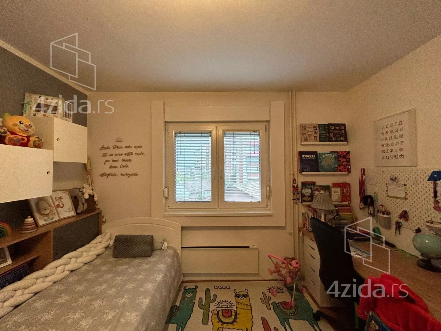 Dvoiposoban stan | 4zida