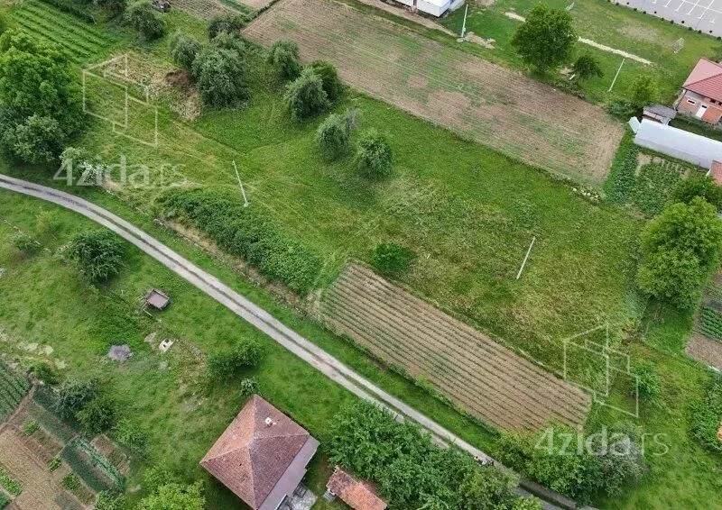 Plac | 4zida