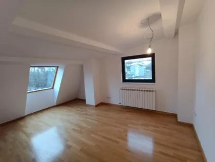 Varovnička | 4zida.rs