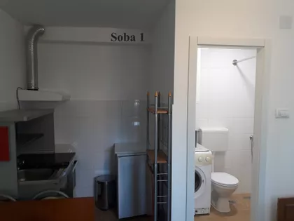Lovćenska | 4zida.rs