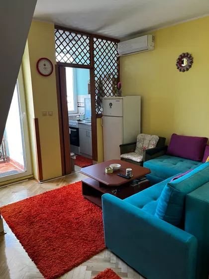 Cara Dušana | 4zida.rs