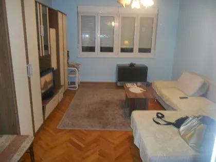 Marije Bursać | 4zida.rs