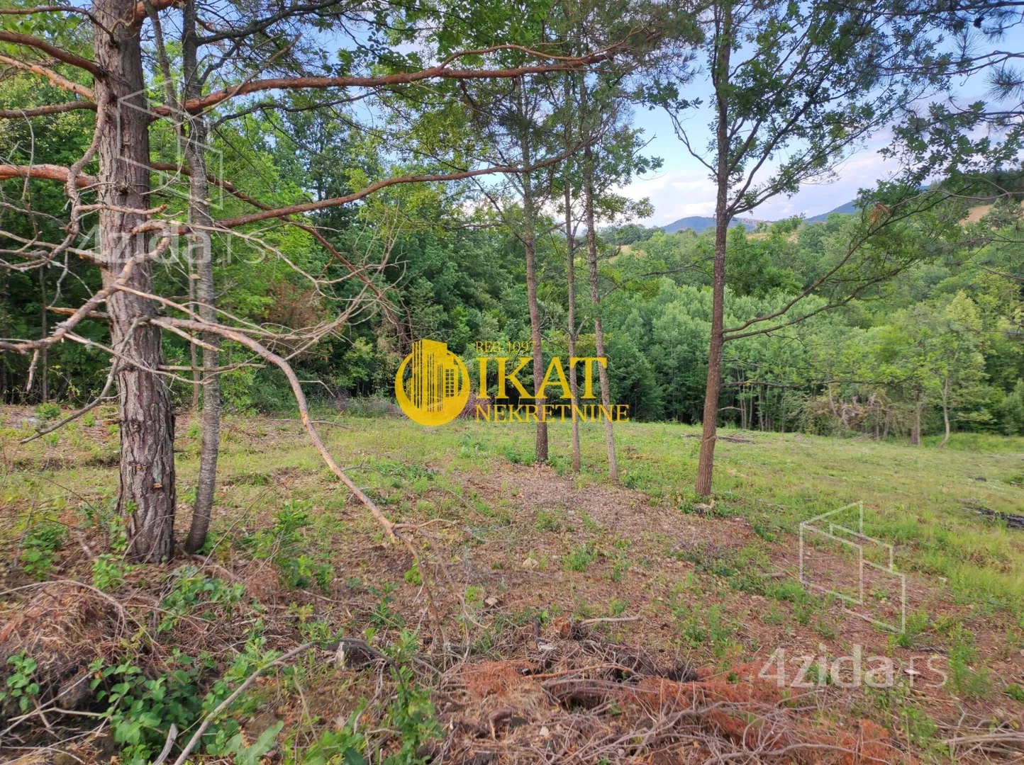 Građevinsko zemljište | 4zida