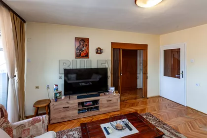 Bulevar Nemanjića | 4zida.rs