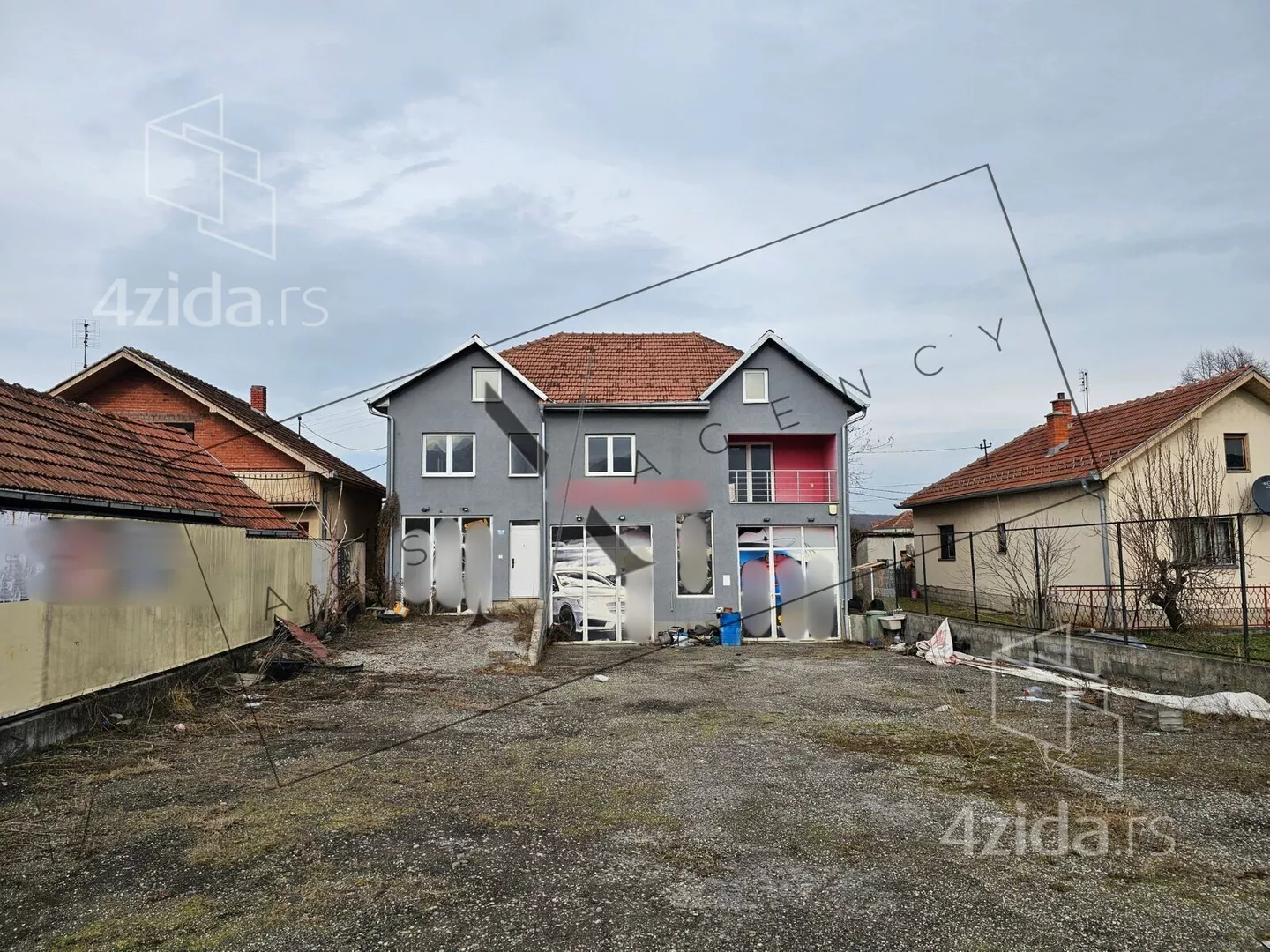 Poslovni prostor | 4zida