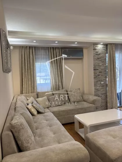 Kneza Višeslava | 4zida.rs