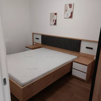Bate Brkića 1i | 4zida.rs