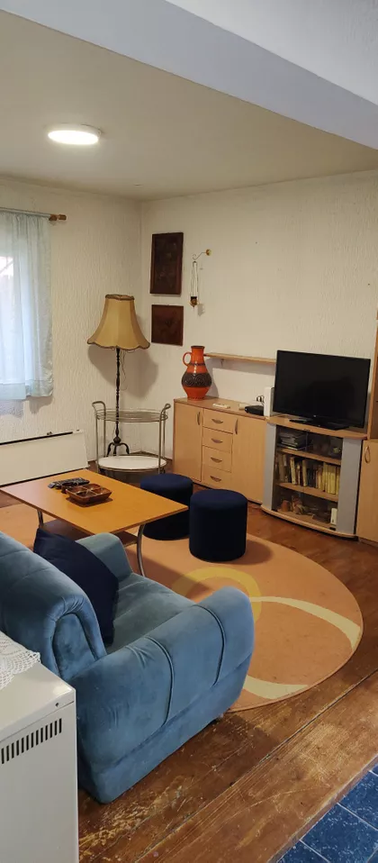 Benzonova | 4zida.rs