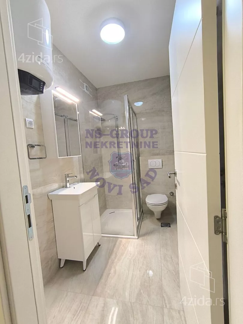 Petosoban stan | 4zida