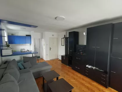 Stari Grad | 4zida.rs