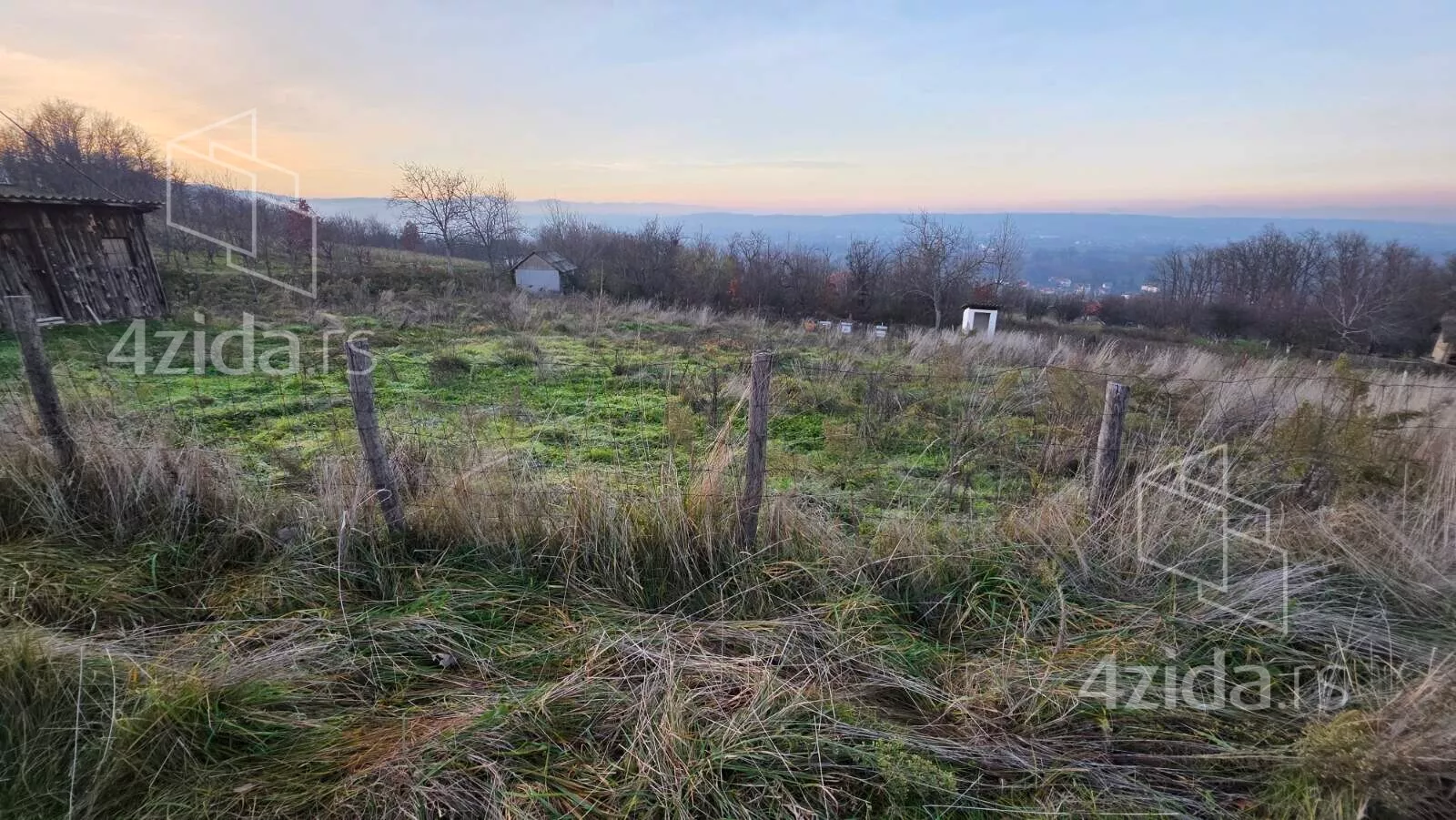 Građevinsko zemljište | 4zida