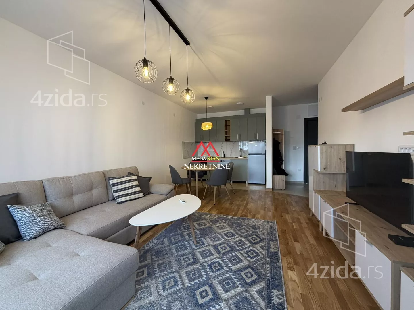 Jednoiposoban stan | 4zida