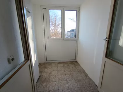 Balzakova | 4zida.rs