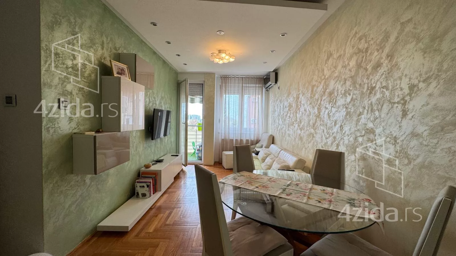 Dvoiposoban stan | 4zida