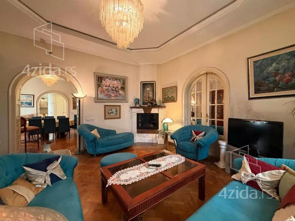 Petoiposoban stan | 4zida