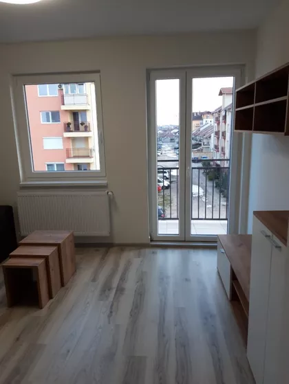 Kertvaroš | 4zida.rs