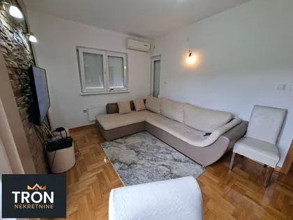 Nemanjina | 4zida.rs