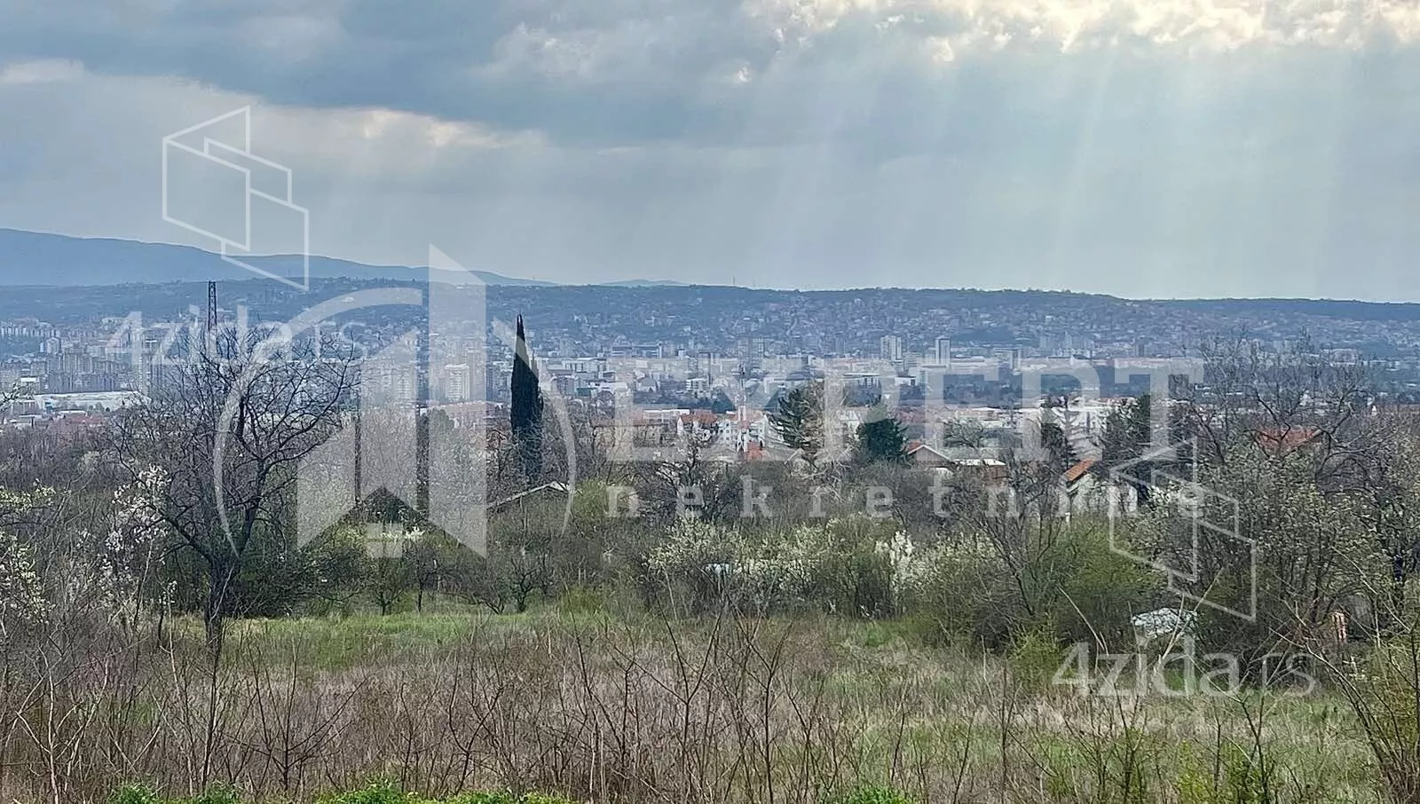 Građevinsko zemljište | 4zida