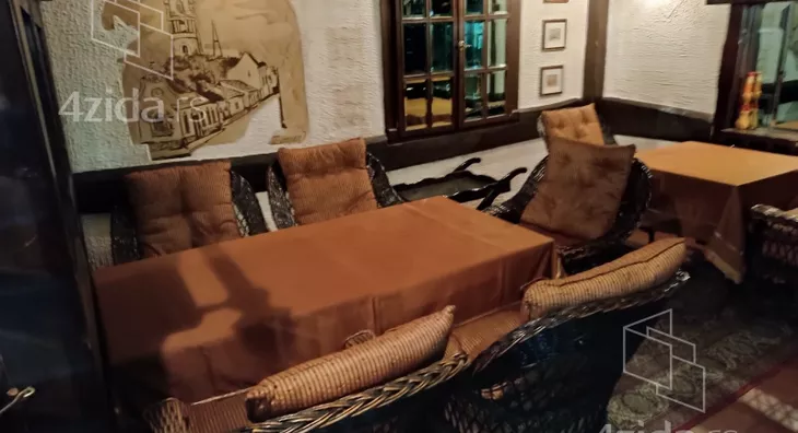 Ugostiteljski objekat | 4zida