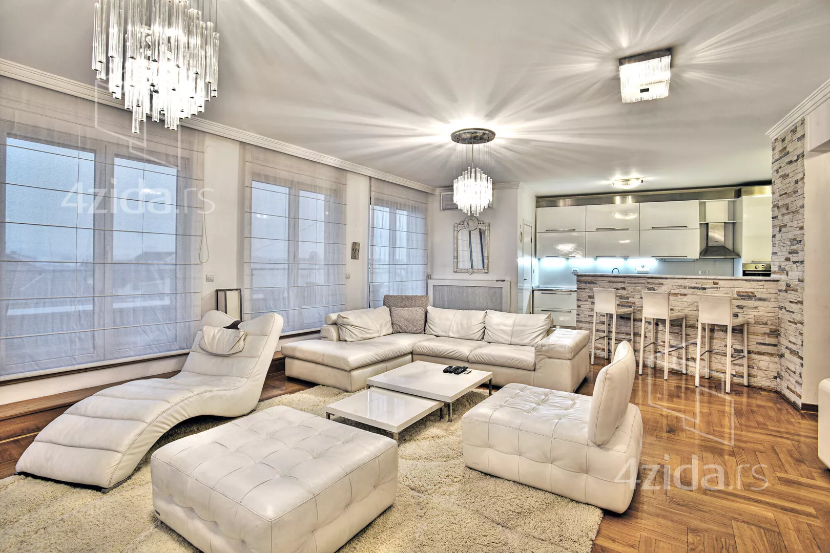 Petosoban stan | 4zida