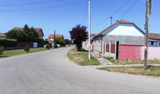 Plac | 4zida