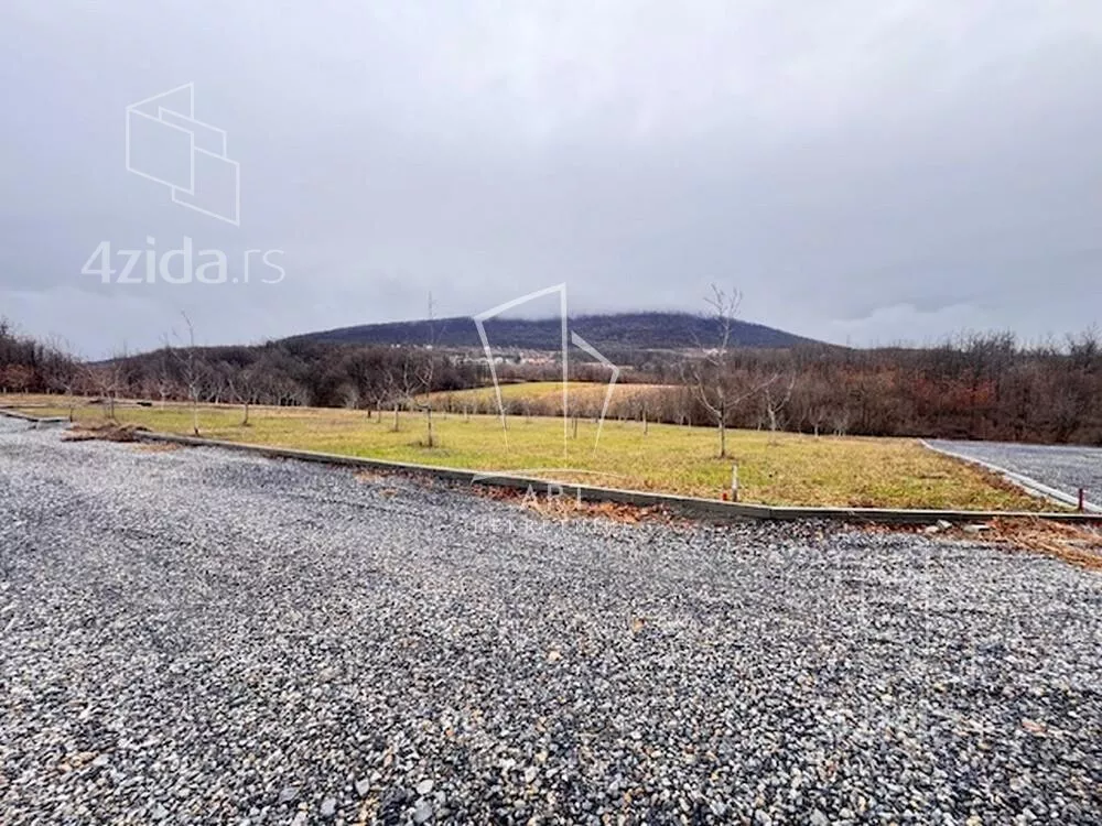 Građevinsko zemljište | 4zida