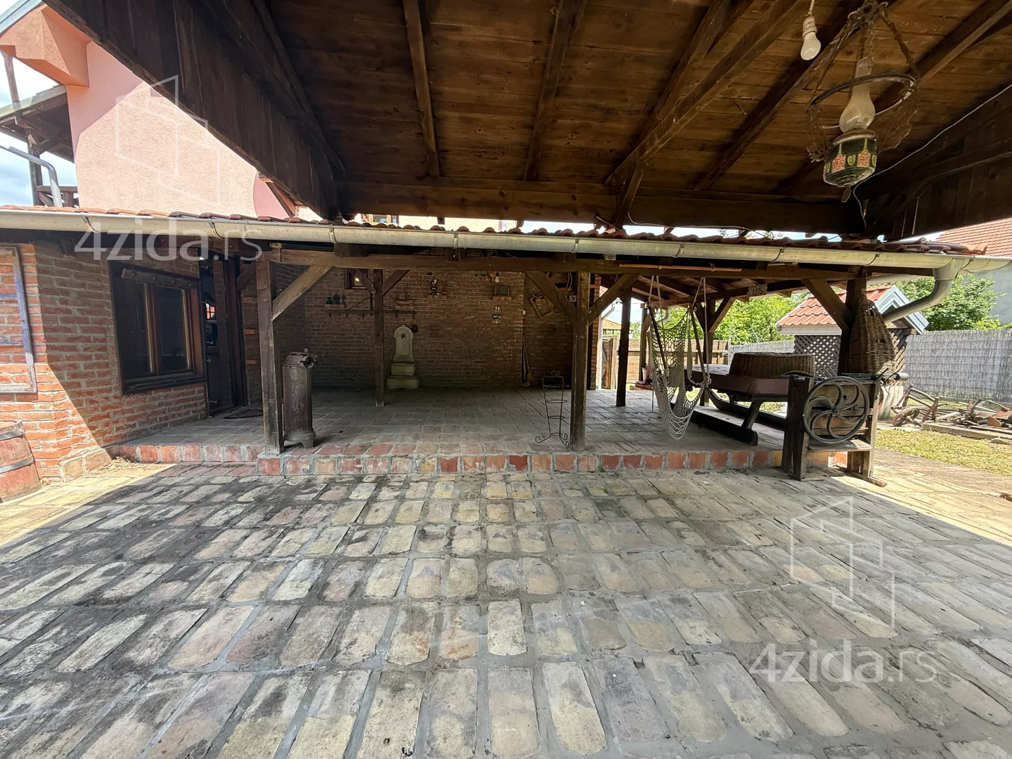 4-etažna kuća | 4zida