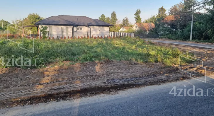 Građevinsko zemljište | 4zida