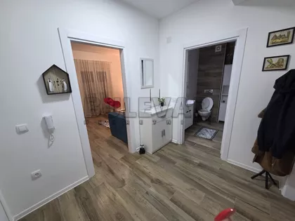 Lovćenska | 4zida.rs