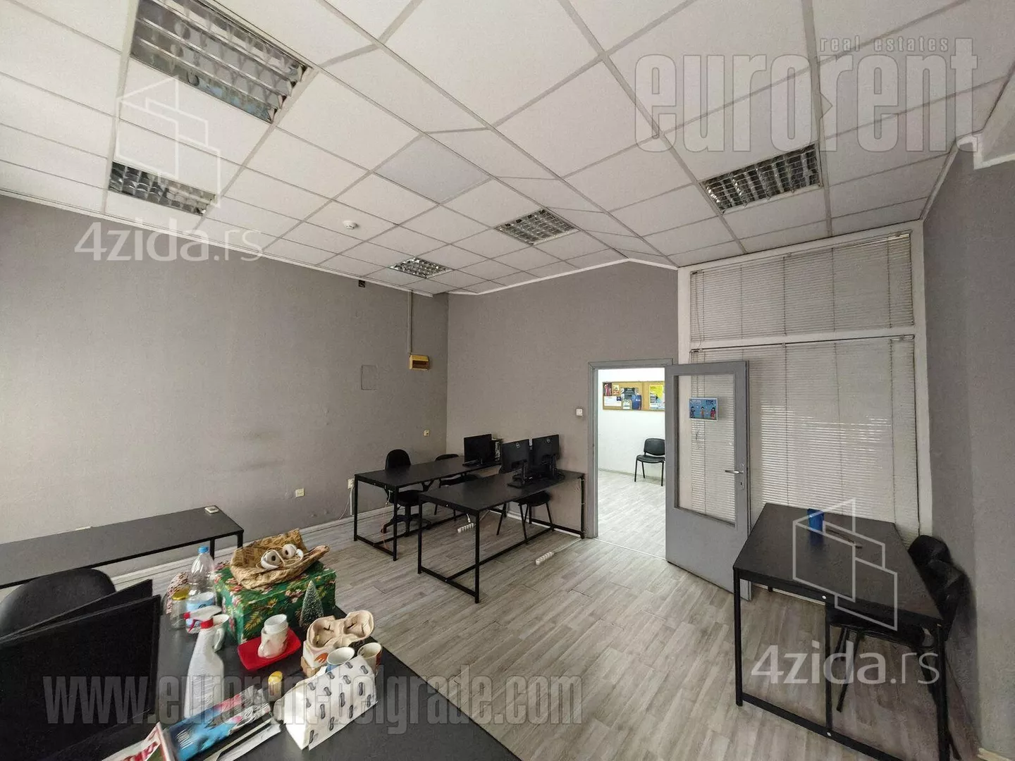 Poslovni prostor | 4zida