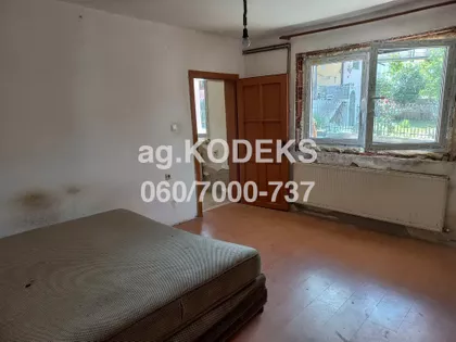 Apelovac | 4zida.rs