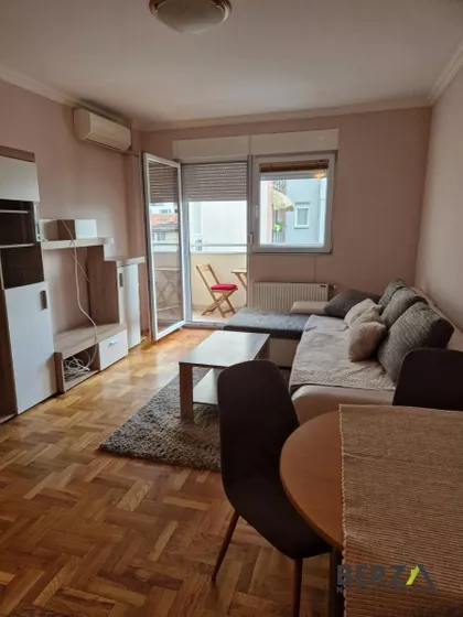 Novi Sad - Centar | 4zida.rs