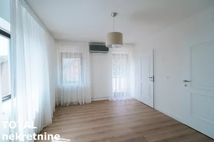 Petrovaradin | 4zida.rs