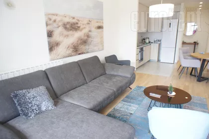 BEOGRAD NA VODI | 4zida.rs