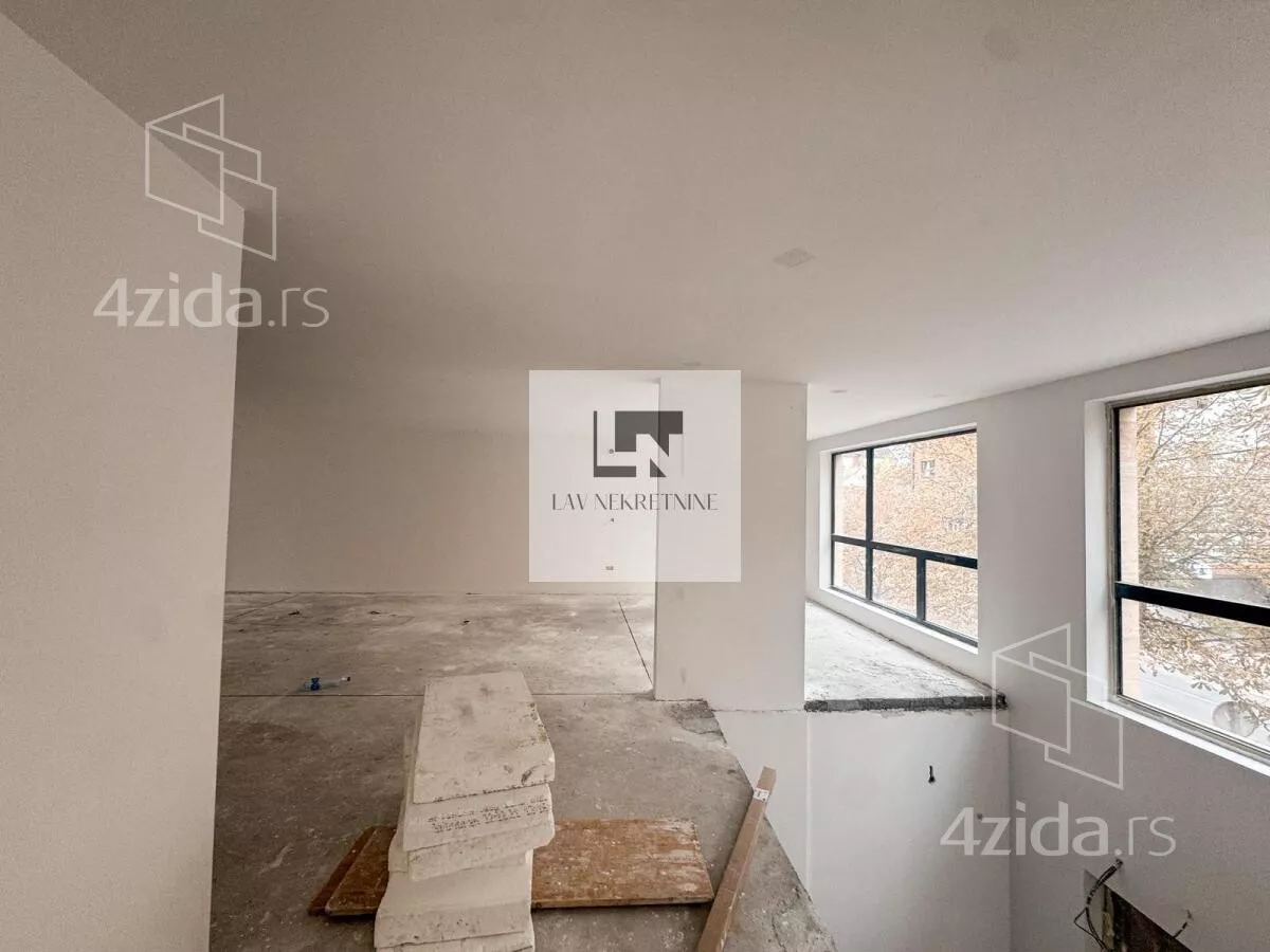 Lokal | 4zida