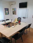 Poslovna zgrada | 4zida
