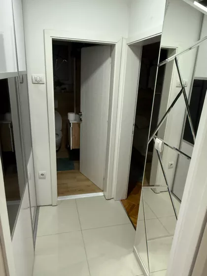 Benska Bara | 4zida.rs