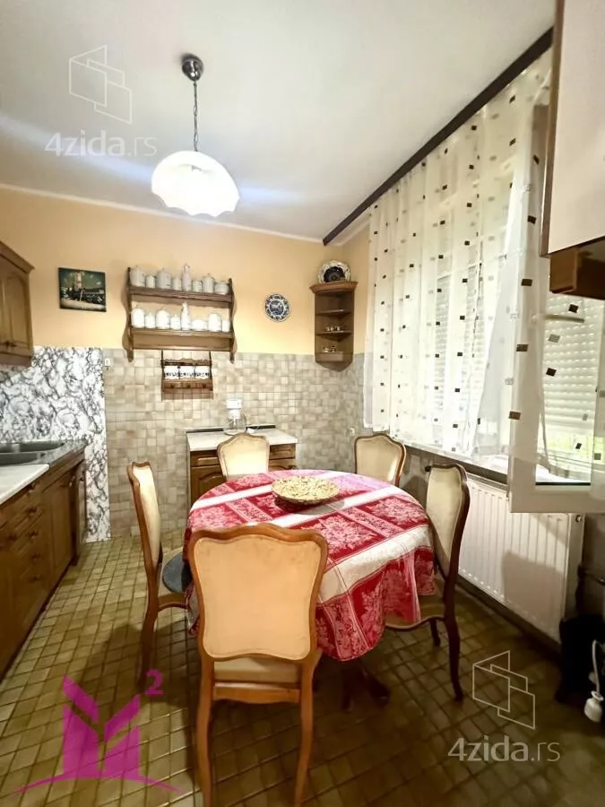 Kuća | 4zida