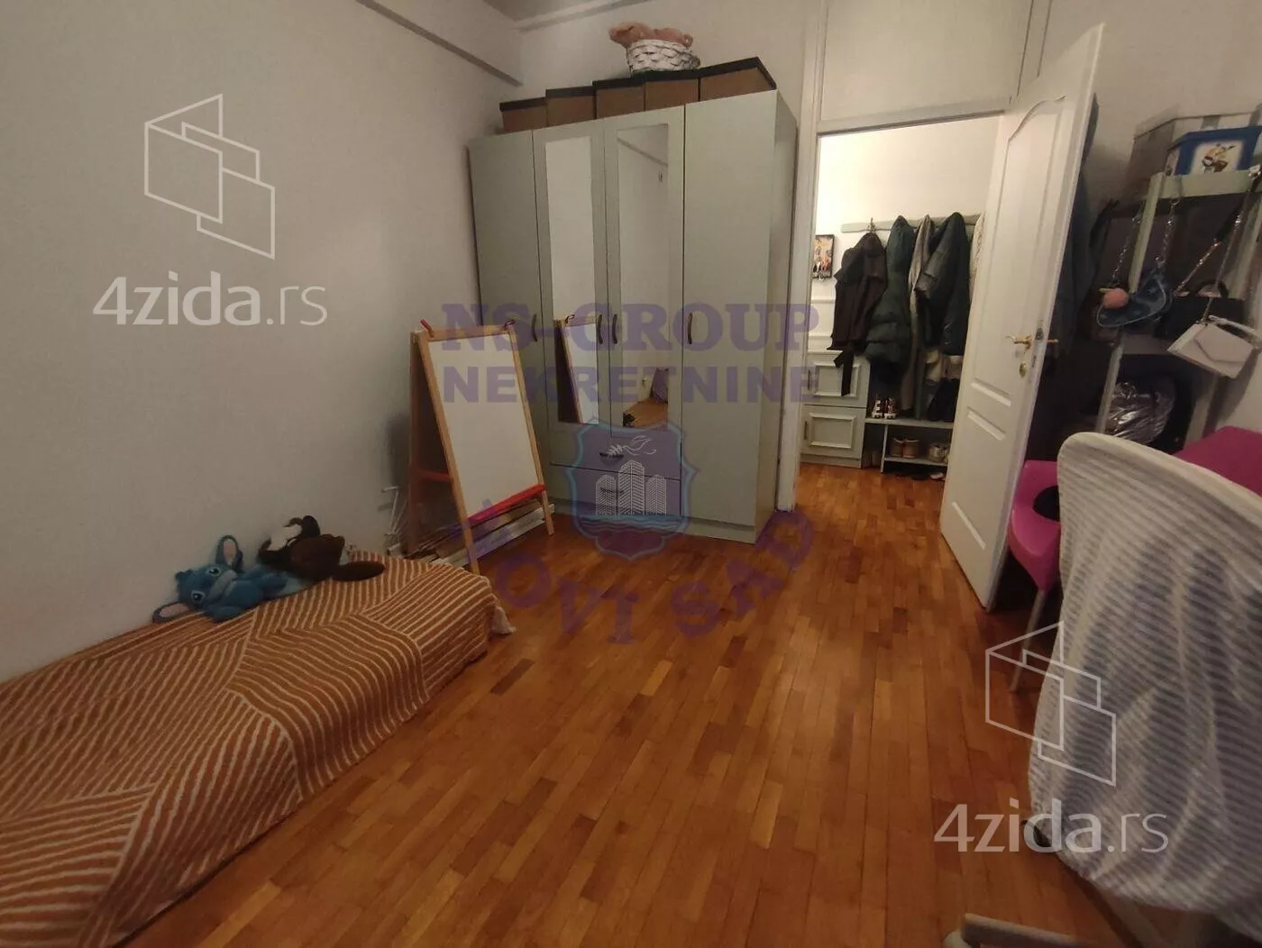 Četvorosoban stan | 4zida